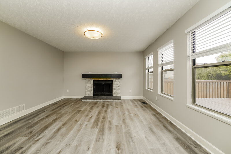 2,370/Mo, 5894 Gazelle Dr Galloway, OH 43119 Family Room View