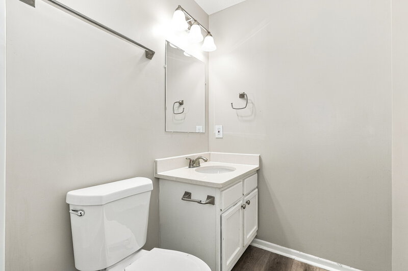 2,160/Mo, 490 Durham Ln Delaware, OH 43015 Bathroom View 2