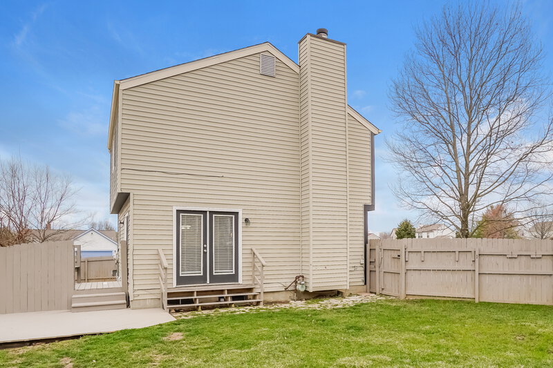 1,965/Mo, 7515 Kittansett Ln Pickerington, OH 43147 Rear View