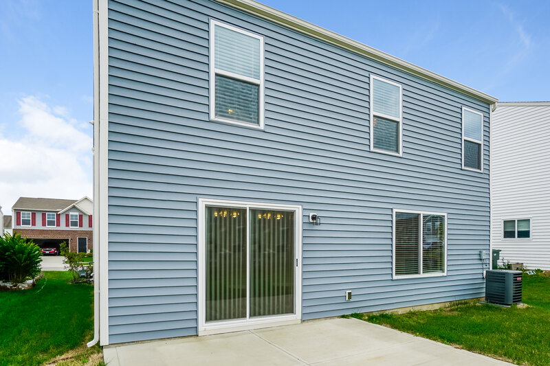 2,255/Mo, 7428 Willow Leaf Dr Canal Winchester, OH 43110 Rear View 2