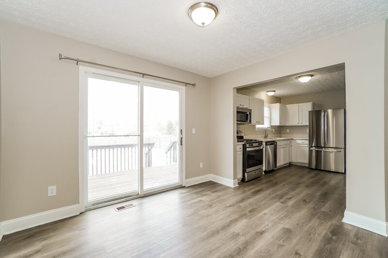 2,245/Mo, 2108 Juneau Way Grove City, OH 43123 Dining Room View