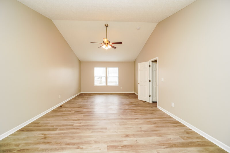 1,995/Mo, 7699 Rippingale St Blacklick, OH 43004 Main Bedroom View