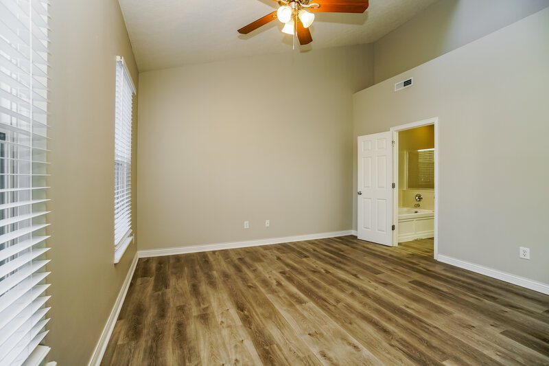 2,285/Mo, 7119 Upper Albany Dr New Albany, OH 43054 Main Bedroom View 2