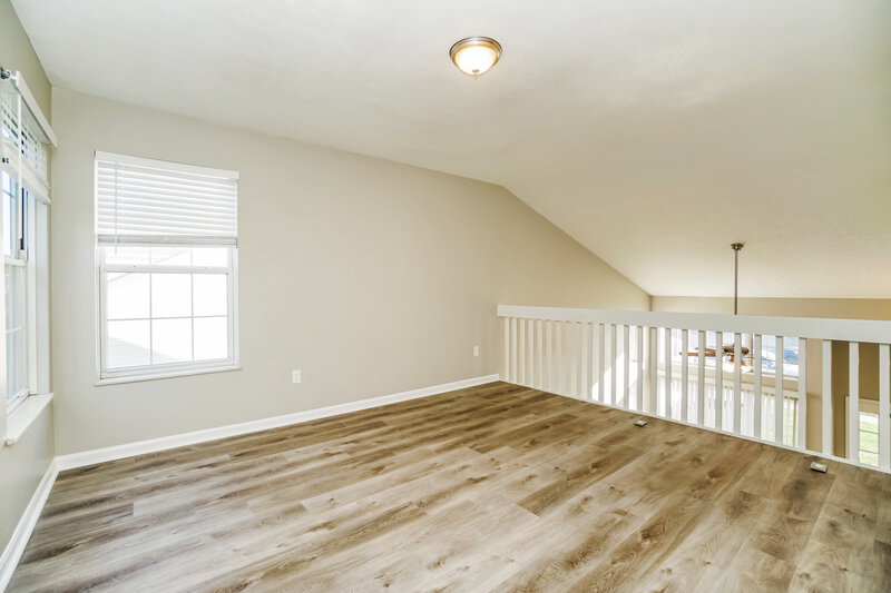 2,185/Mo, 2791 Beal Dr Columbus, OH 43232 Loft View