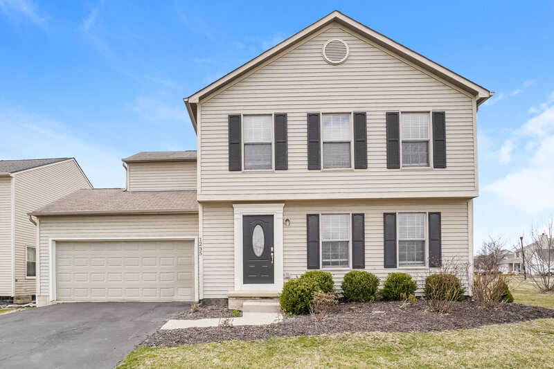 2,030/Mo, 1235 Hudgins Ct Columbus, OH 43228 External View