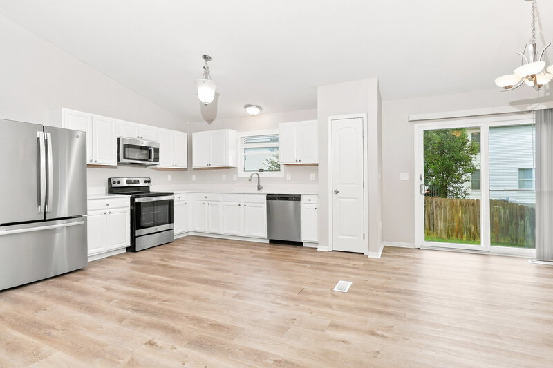 2,375/Mo, 1840 Brandigen Ln Columbus, OH 43228 Kitchen View