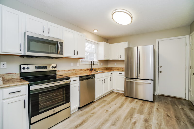 3,000/Mo, 5800 Chase Run Galloway, OH 43119 Misc View 5