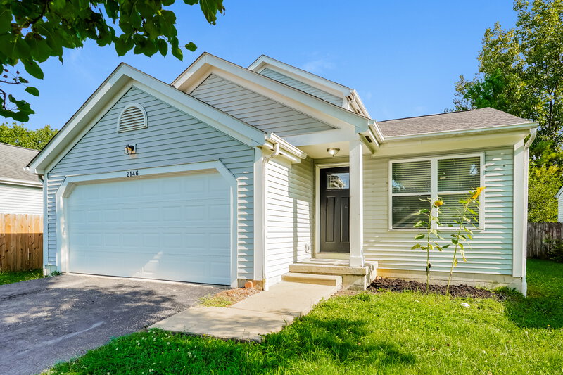 2,160/Mo, 2146 Kingsglen Dr Grove City, OH 43123 Front View