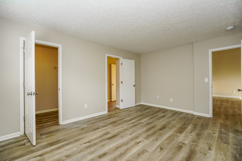 2,940/Mo, 2146 Kingsglen Dr Grove City, OH 43123 Main Bedroom View 2
