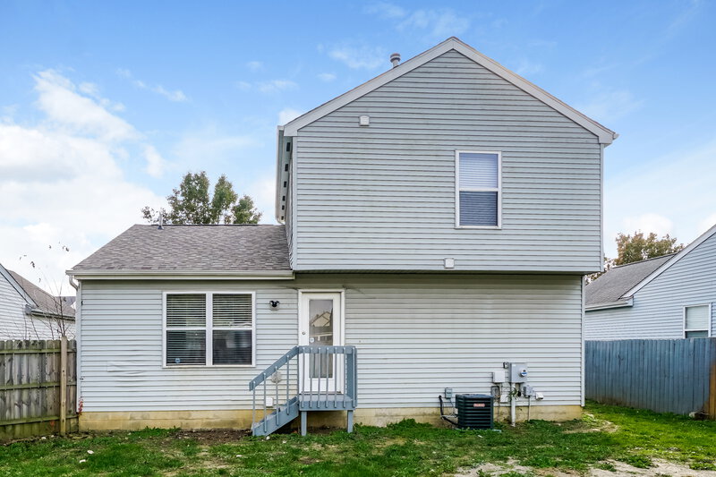 2,940/Mo, 2146 Kingsglen Dr Grove City, OH 43123 Rear View