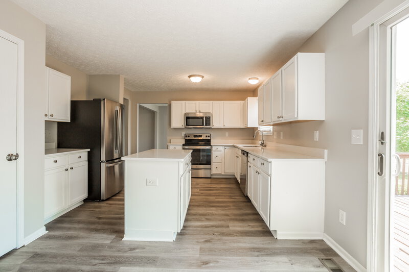 2,200/Mo, 3397 Brook Spring Dr Grove City, OH 43123 Kitchen View