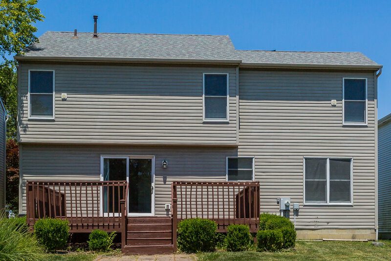 2,200/Mo, 3397 Brook Spring Dr Grove City, OH 43123 Rear View