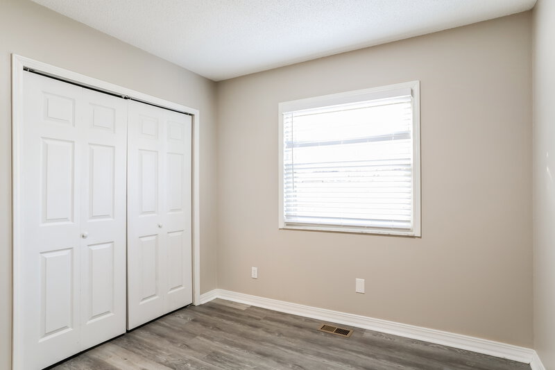 2,135/Mo, 5815 Meadowhurst Way Dublin, OH 43017 Bedroom View 2