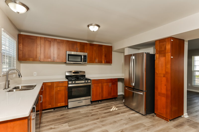1,915/Mo, 4435 Resaca Dr Grove City, OH 43123 Kitchen View