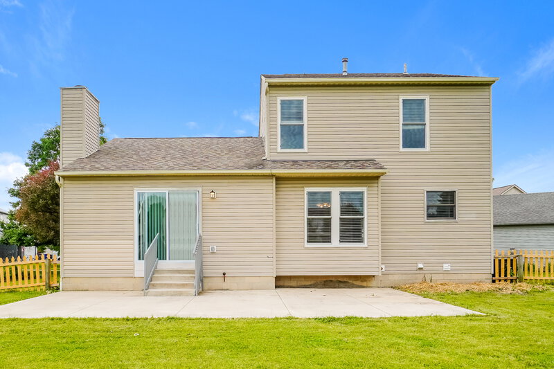 2,020/Mo, 8903 Ormiston Ct Reynoldsburg, OH 43068 Rear View