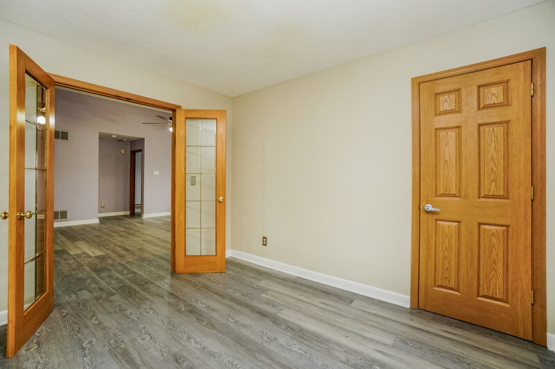 2,175/Mo, 415 Vanderbuilt St Pickerington, OH 43147 Office View