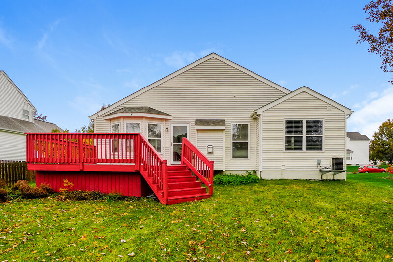 2,175/Mo, 415 Vanderbuilt St Pickerington, OH 43147 Rear View 2