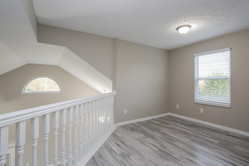 2,420/Mo, 5673 Silver Spurs Ln Galloway, OH 43119 Loft View