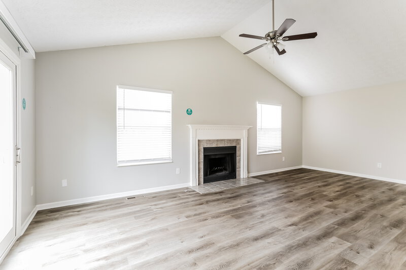 2,345/Mo, 8582 Wildomar Ave Reynoldsburg, OH 43068 Family Room View