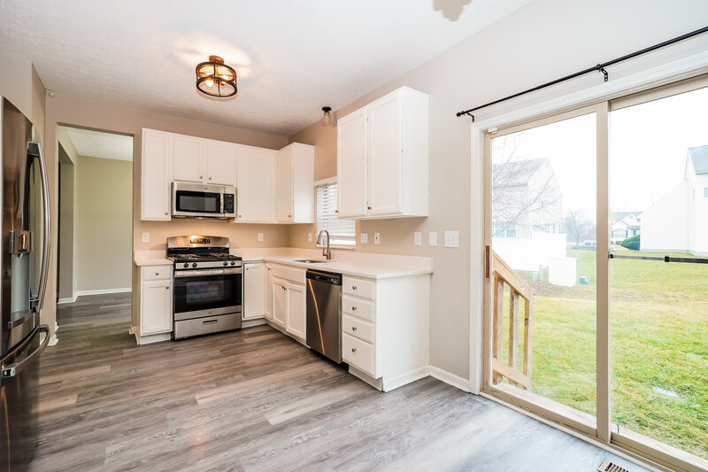 2,795/Mo, 925 Mahle Dr Reynoldsburg, OH 43068 Breakfast Nook View