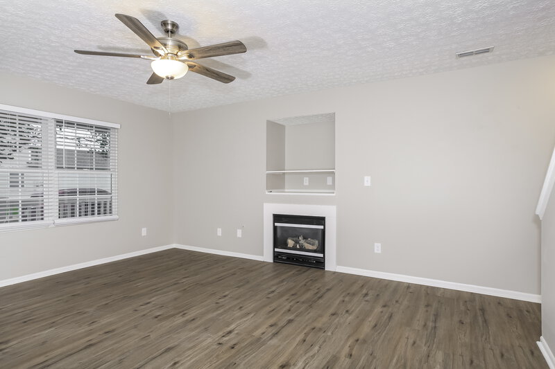 2,025/Mo, 7767 Lupine Dr Blacklick, OH 43004 Living Room View