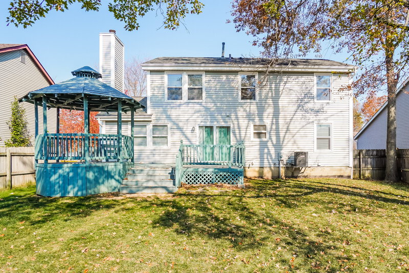 2,275/Mo, 5601 High Arbor Dr Galloway, OH 43119 Rear View