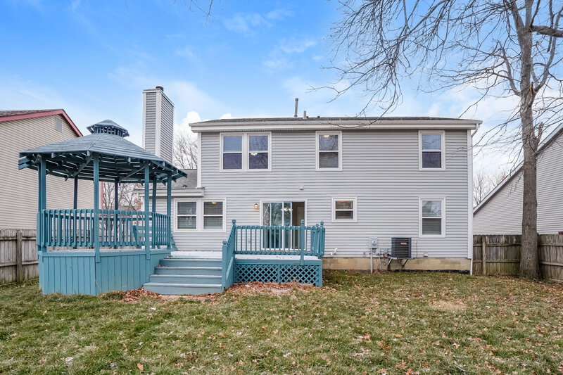 2,605/Mo, 5601 High Arbor Dr Galloway, OH 43119 Rear View