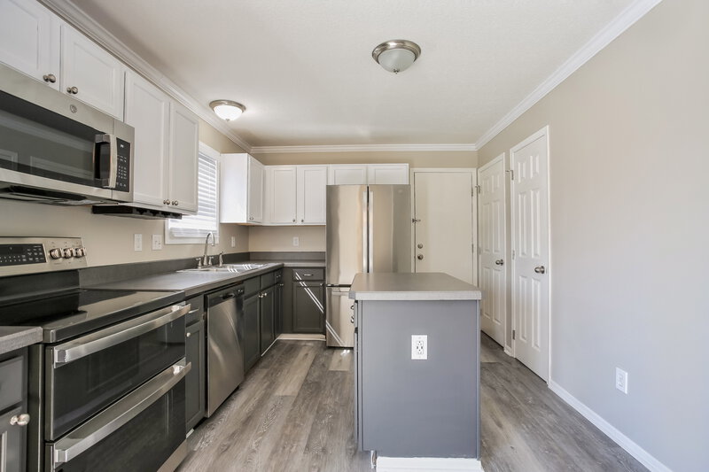 2,260/Mo, 5525 Boucher Dr Orient, OH 43146 Kitchen View