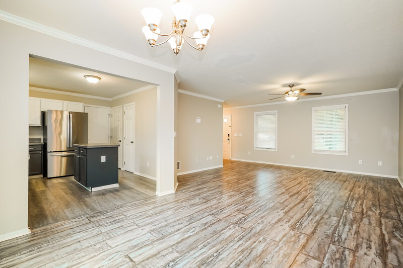 2,235/Mo, 5525 Boucher Dr Orient, OH 43146 Dining Room View 2