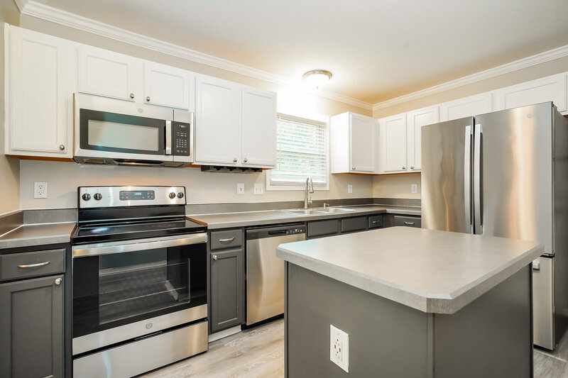 2,235/Mo, 5525 Boucher Dr Orient, OH 43146 Kitchen View 2
