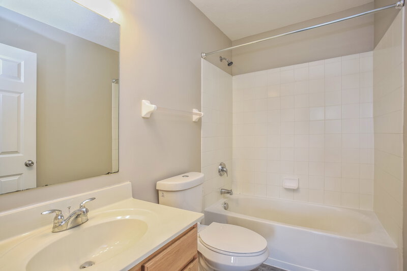 2,260/Mo, 5525 Boucher Dr Orient, OH 43146 Bathroom View