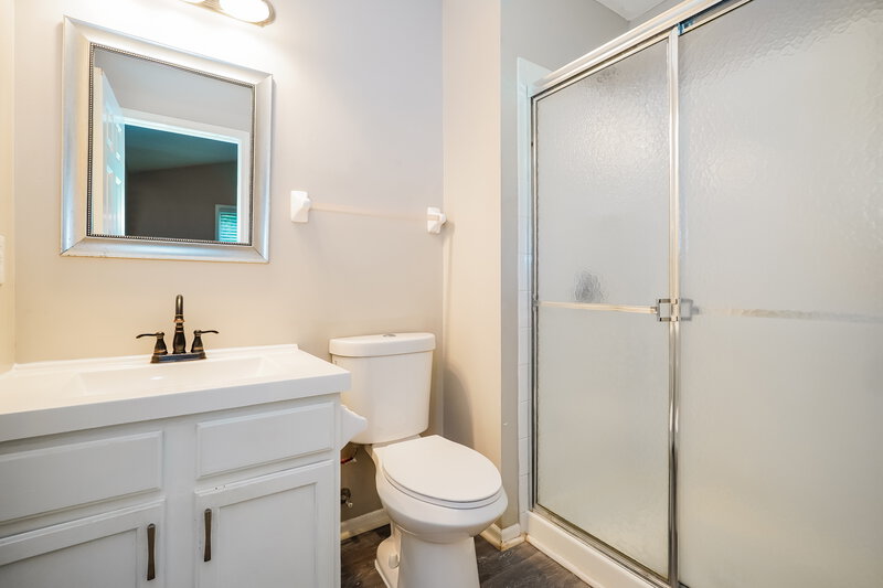 2,235/Mo, 5525 Boucher Dr Orient, OH 43146 Main Bathroom View