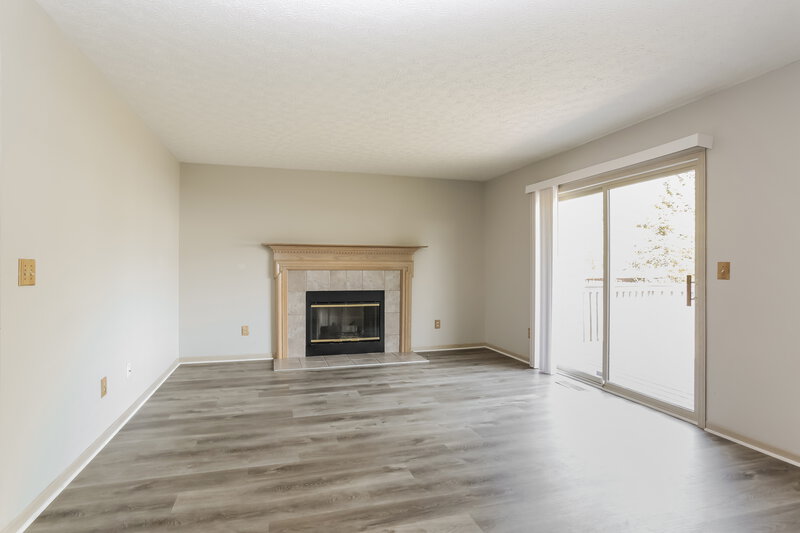 1,895/Mo, 6760 Jennyann Way Canal Winchester, OH 43110 Living Room View