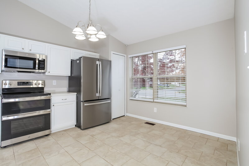 2,390/Mo, 3311 Darby Glen Blvd Hilliard, OH 43026 Kitchen View