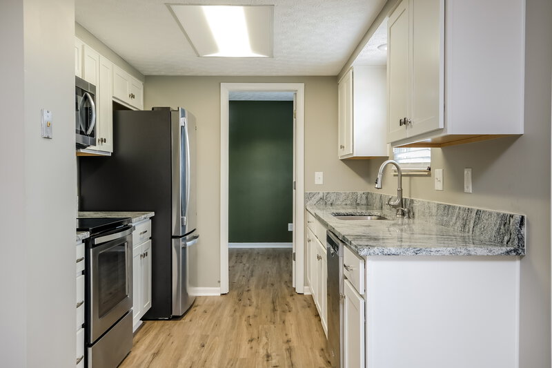 2,520/Mo, 3288 Parkbrook Dr Grove City, OH 43123 Kitchen View