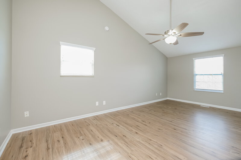 2,520/Mo, 3288 Parkbrook Dr Grove City, OH 43123 Main Bedroom View 2