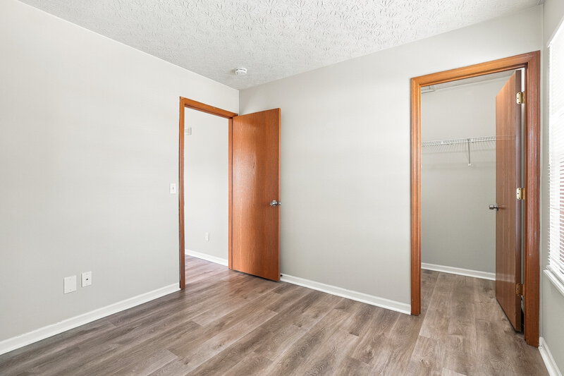 2,185/Mo, 6862 Spring Bloom Dr Canal Winchester, OH 43110 Primary Bedroom View