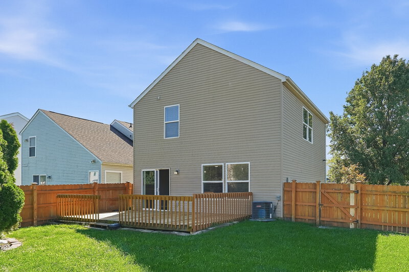 2,185/Mo, 6862 Spring Bloom Dr Canal Winchester, OH 43110 Rear View 2