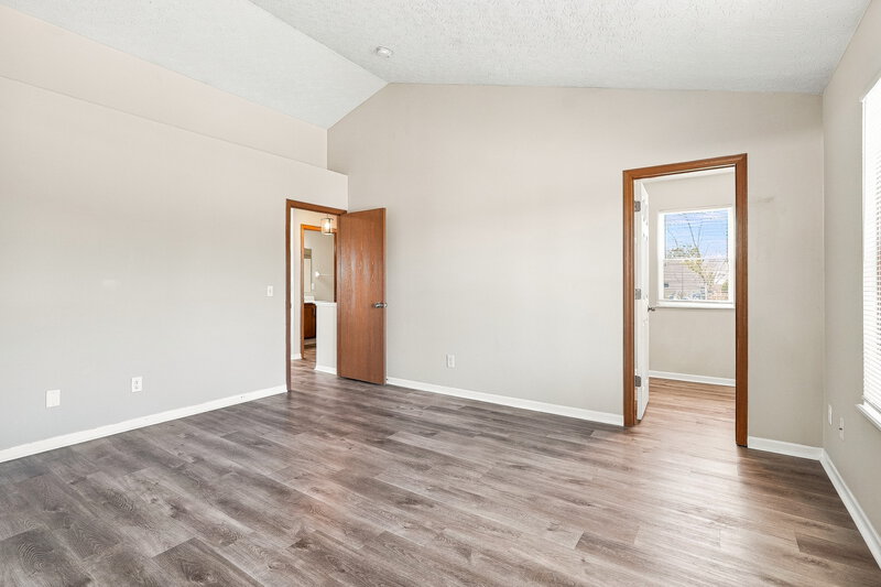 2,185/Mo, 6862 Spring Bloom Dr Canal Winchester, OH 43110 Primary Bedroom View 3