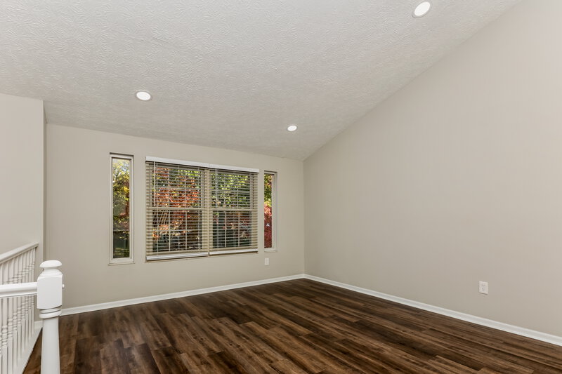 2,450/Mo, 5305 Davidson Rd Hilliard, OH 43026 Living Room View