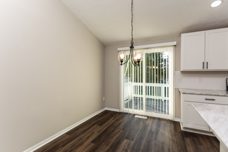 2,450/Mo, 5305 Davidson Rd Hilliard, OH 43026 Dining Room View