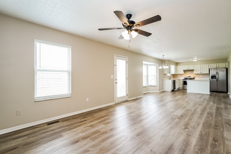 2,195/Mo, 129 Glengary Dr Delaware, OH 43015 Living Room View