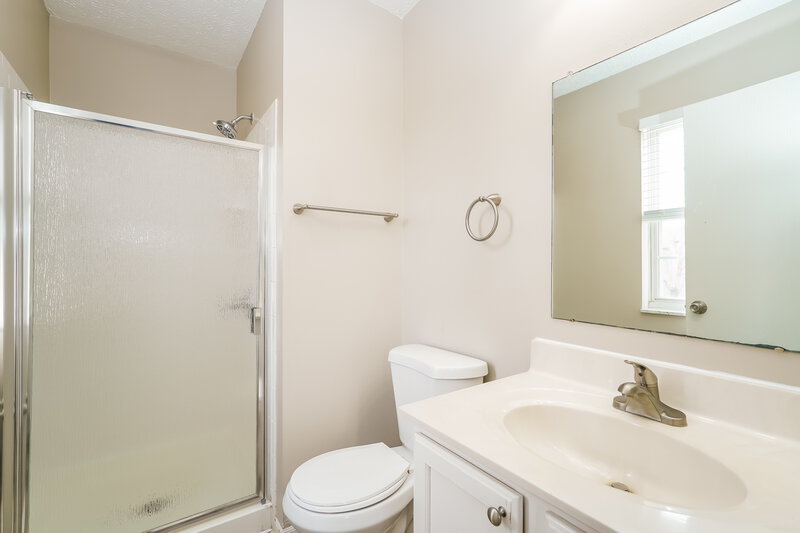 2,195/Mo, 129 Glengary Dr Delaware, OH 43015 Main Bathroom View