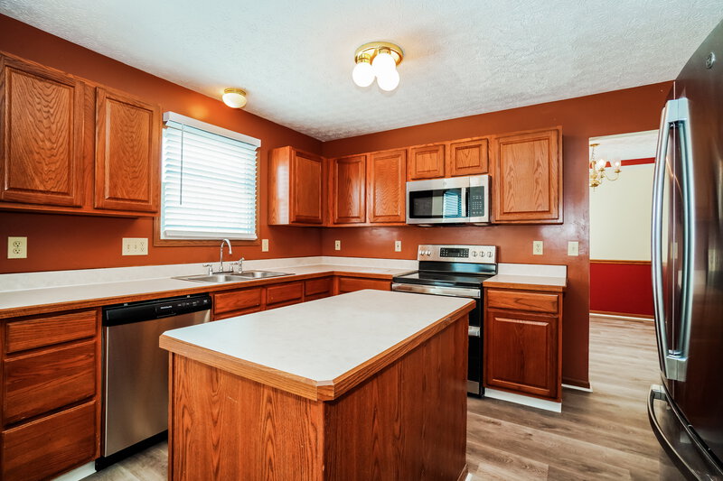 2,070/Mo, 9400 Magnolia Way Orient, OH 43146 Kitchen View