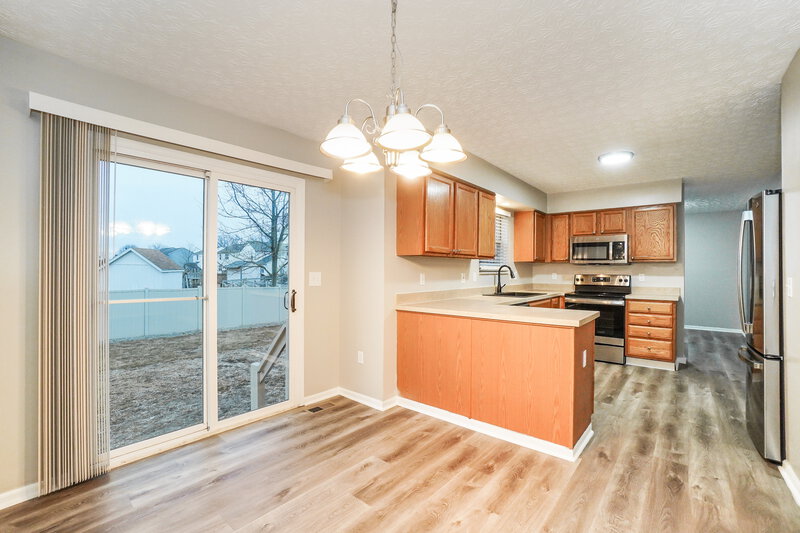 2,240/Mo, 1809 Ashburn Dr Delaware, OH 43015 Breakfast Nook View