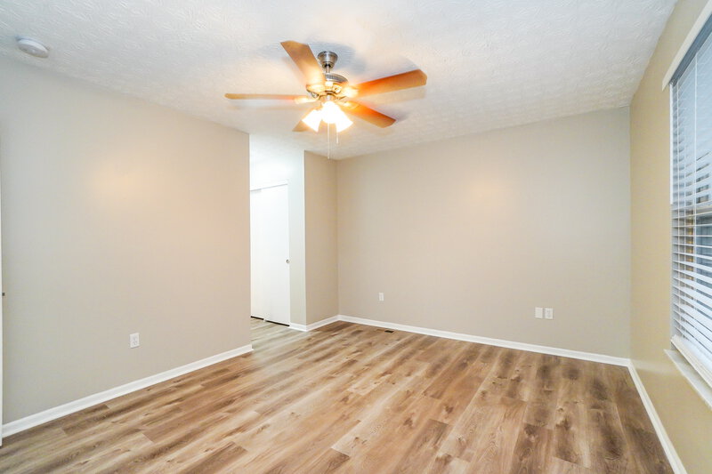 2,240/Mo, 1809 Ashburn Dr Delaware, OH 43015 Main Bedroom View 2