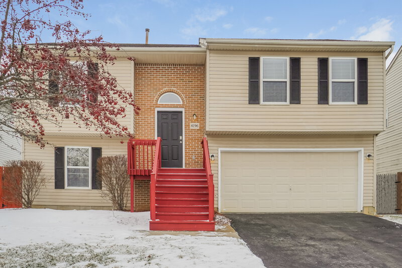 2,205/Mo, 4196 Salem Dr Columbus, OH 43228 External View