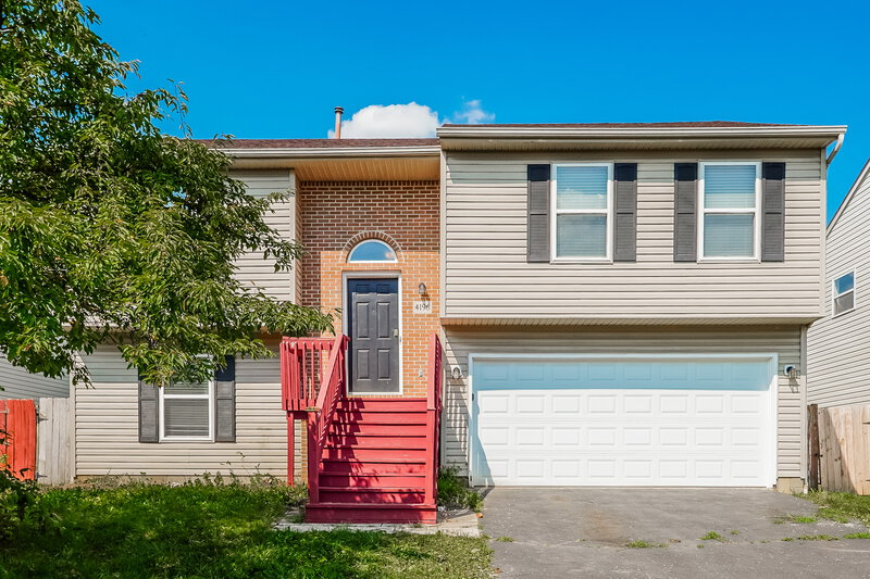 2,130/Mo, 4196 Salem Dr Columbus, OH 43228 External View