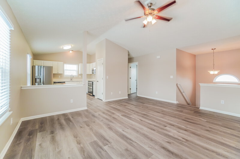 2,205/Mo, 4196 Salem Dr Columbus, OH 43228 Misc View 2