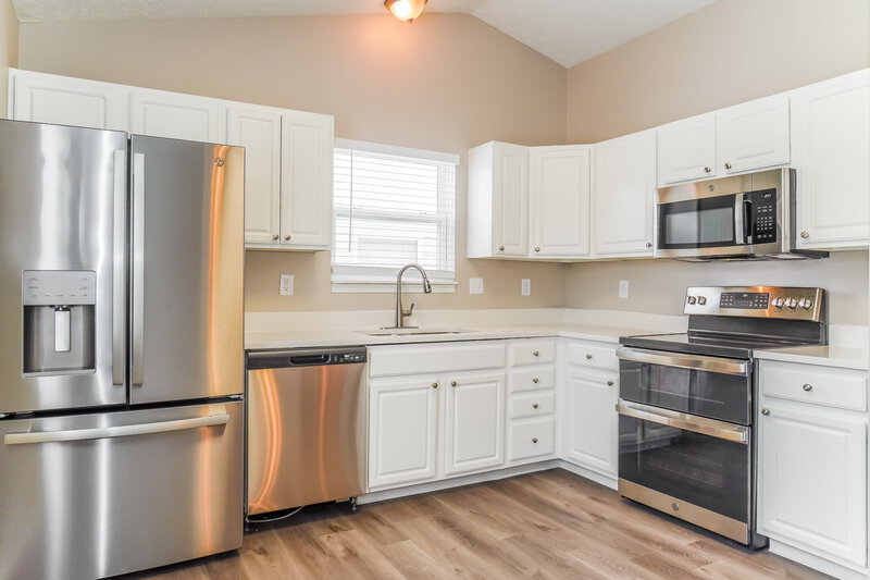 2,205/Mo, 4196 Salem Dr Columbus, OH 43228 Misc View 6